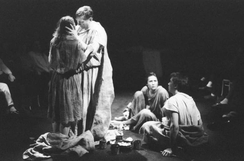 A. Miller: A világ teremtése, Újvidéki Színház bemutató