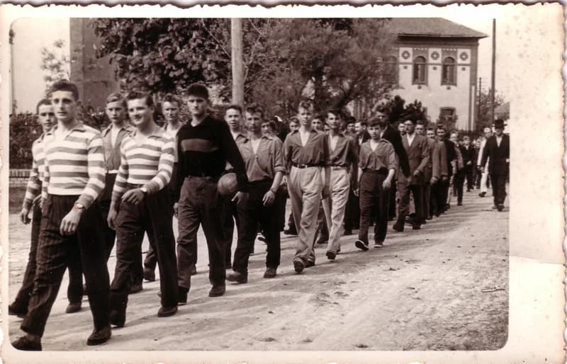 Május 1-jei felvonulás