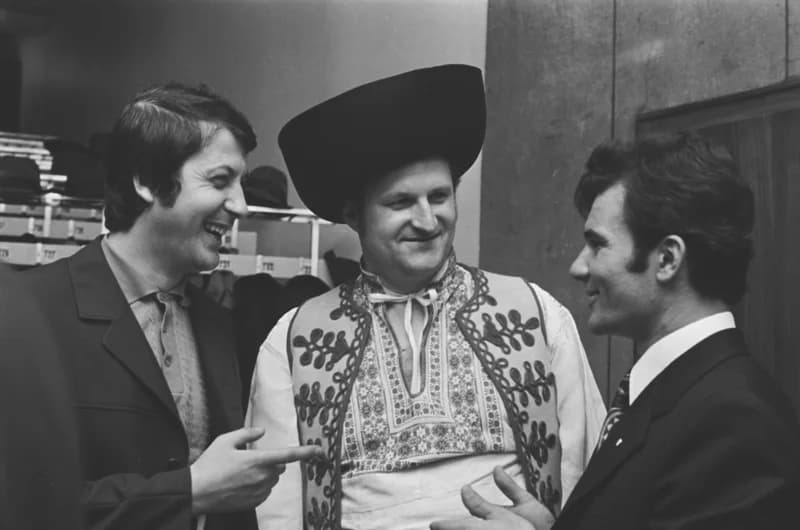 Oj Dunave, Dunave plavi