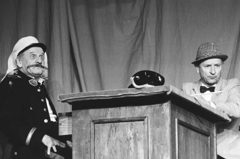 Rejtő Jenő : Kabaré (IV.)