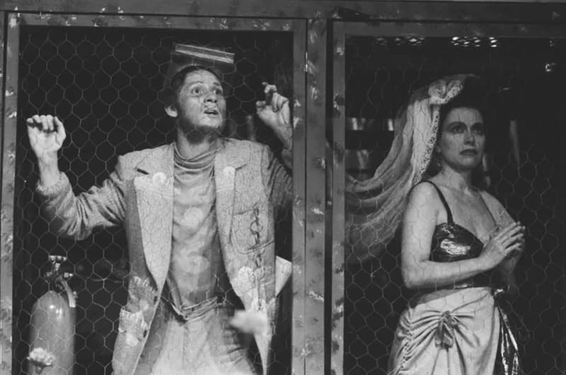 Tömöry Péter (r.), Tolnai Ottó: Paripacitrom 