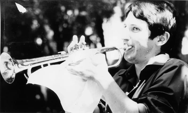 Vasárnap délelőtti Jazz-matiné a zentai Royal kerthelységében