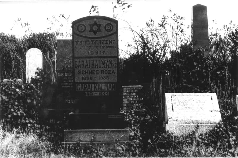 A zentai zsidótemető