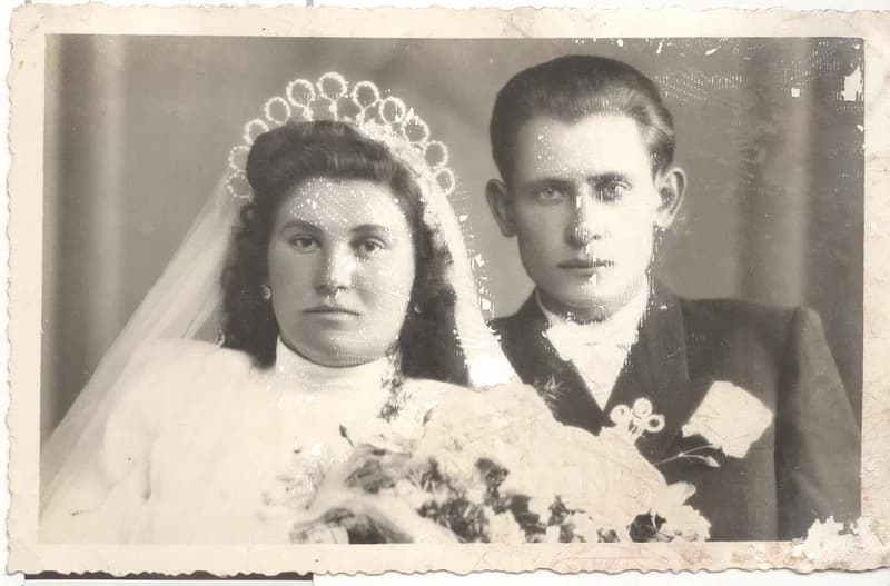 Rövid Erzsébet és Losonc Károly esküvői képe