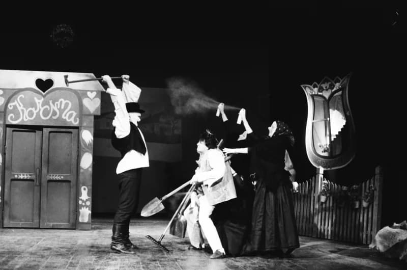 Tóth E.: A falu rossza, avagy a negyedik ablak /r.: Hernyák Gy./