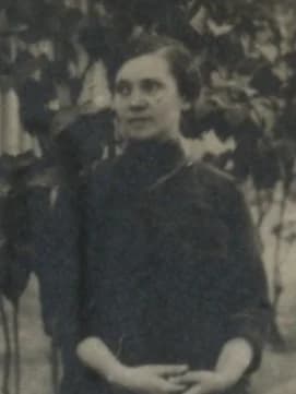 Hoós Róza tanító