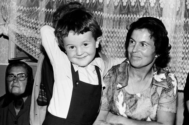 Tánciskola vizsgabál Kispiacon