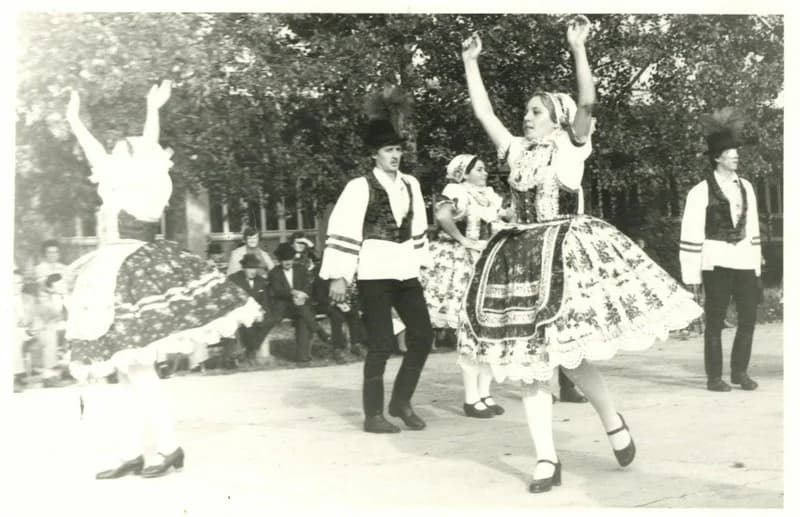 A doroszlói Gyöngyösbokréta fellépése