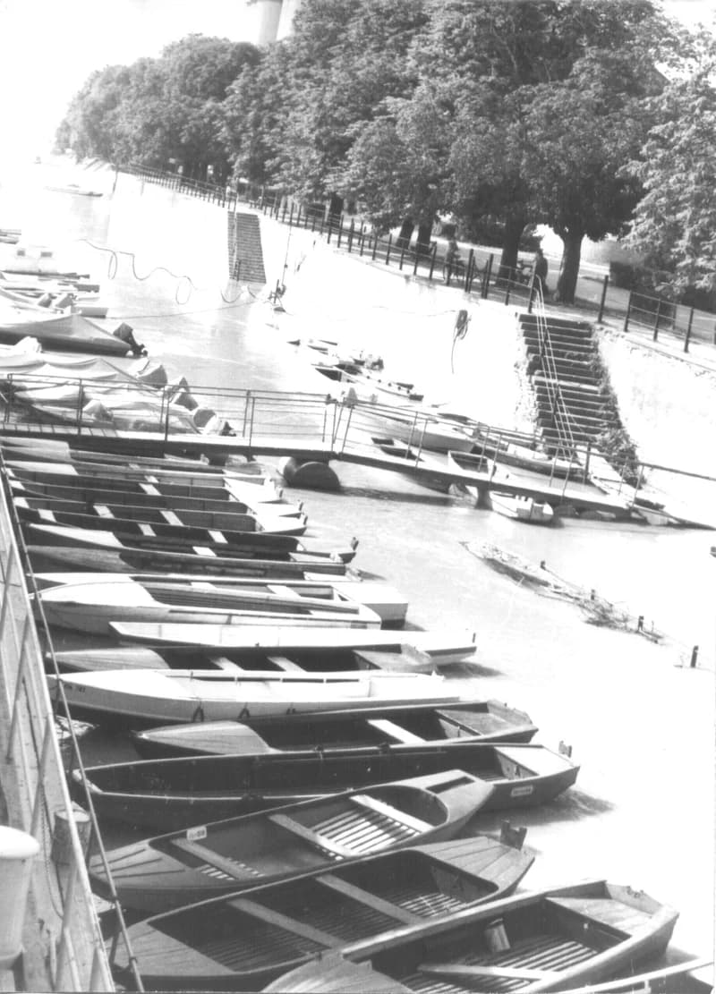 A zentai csónak kikötő