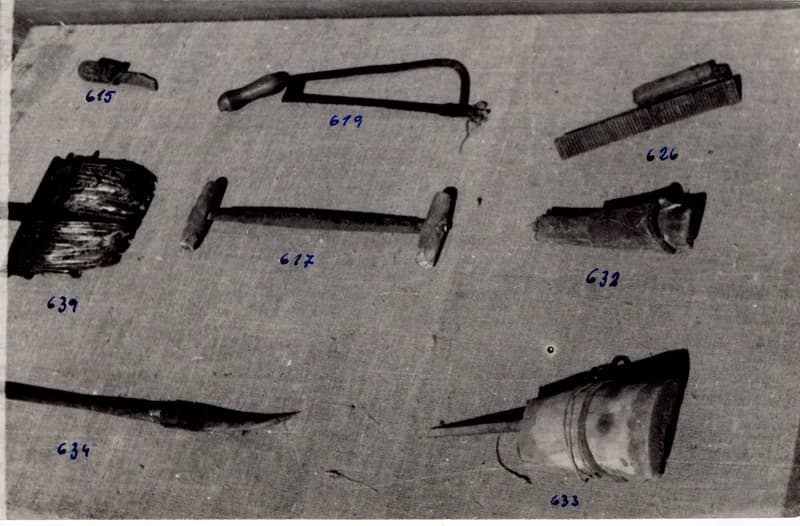 Fésűsmester szerszámai