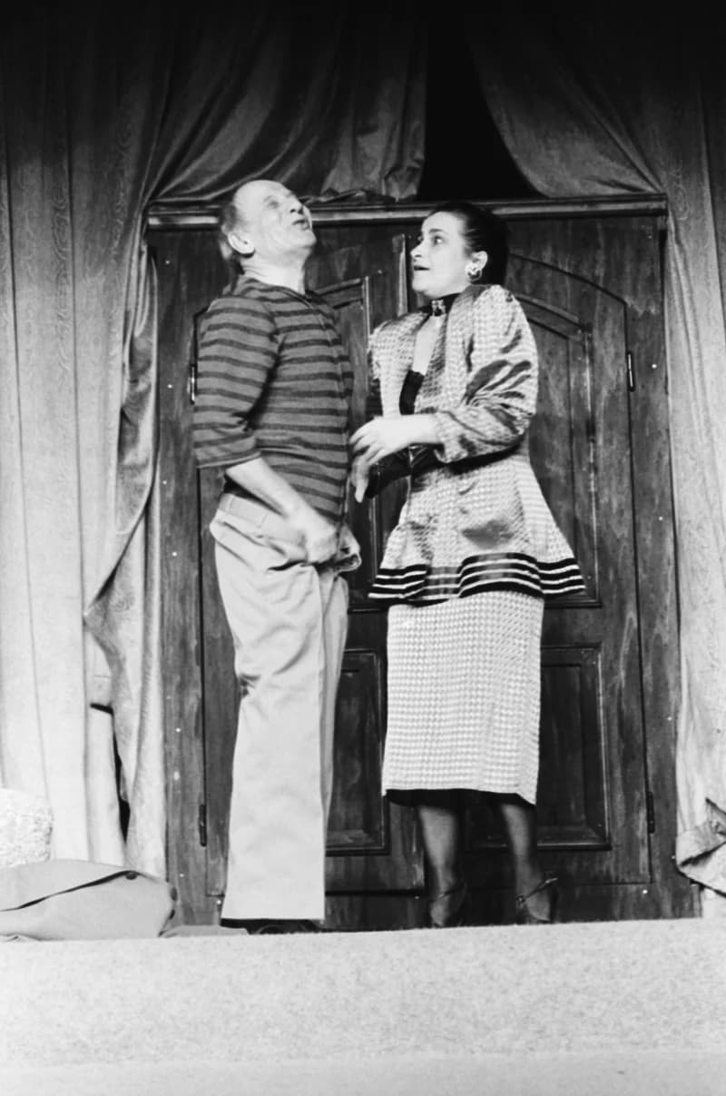 Rejtő Jenő : Kabaré (IV.)