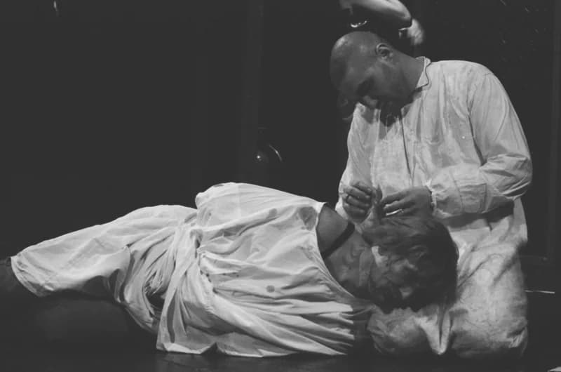 Tömöry Péter (r.), Tolnai Ottó: Paripacitrom 