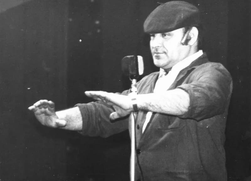 Hofi és Sas József előadás