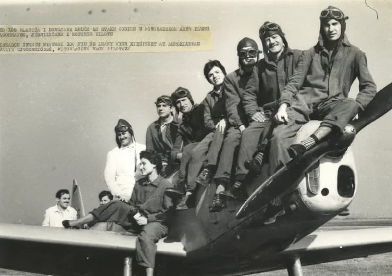 Pilóták kiképzése a cseneji reptéren