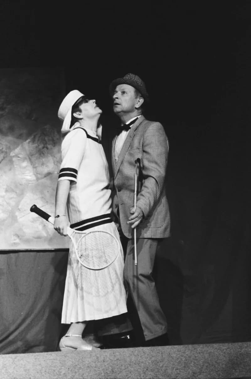 Rejtő Jenő : Kabaré (IV.)