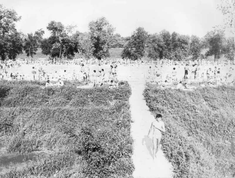 A zentai fürdőmedence