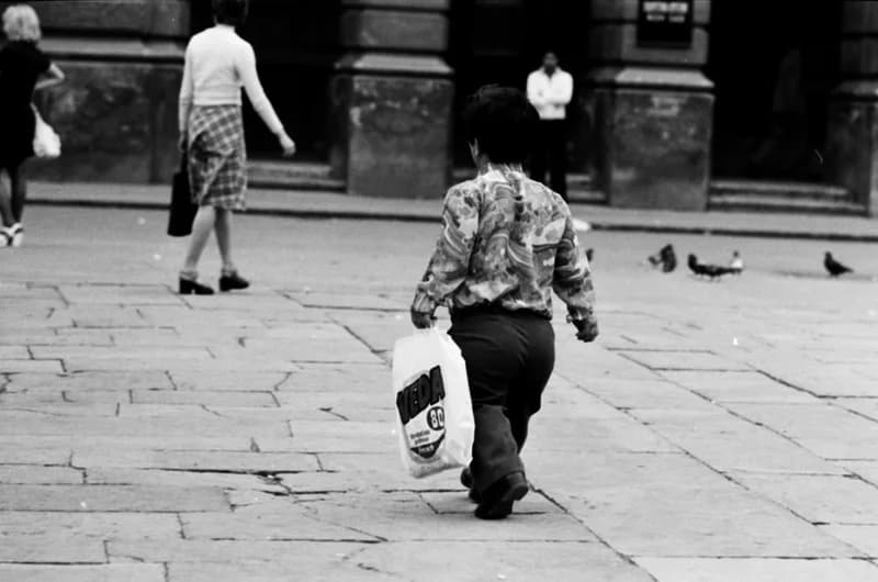 Gyerekek Újvidék utcáin