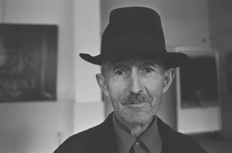 A Nagyapáti Kukac Péter-díj átadása Zsáki Istvánnak