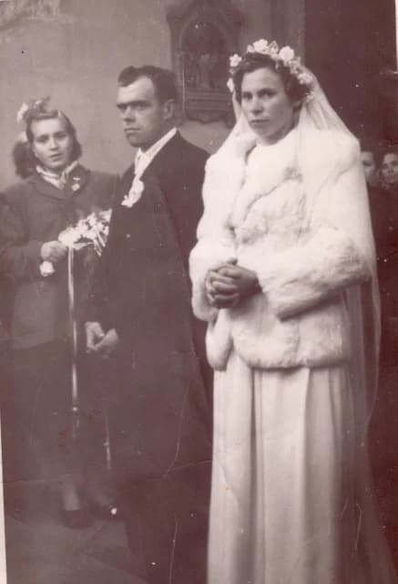 Esketés a templomban