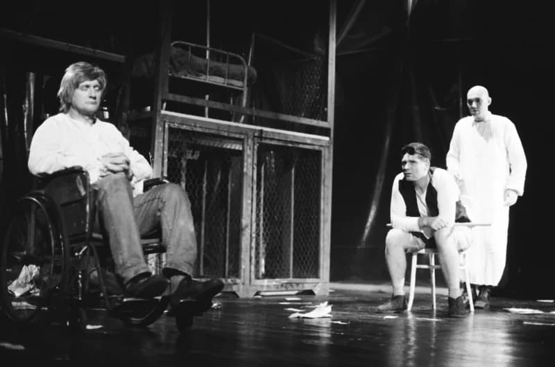 Tömöry Péter (r.), Tolnai Ottó: Paripacitrom 