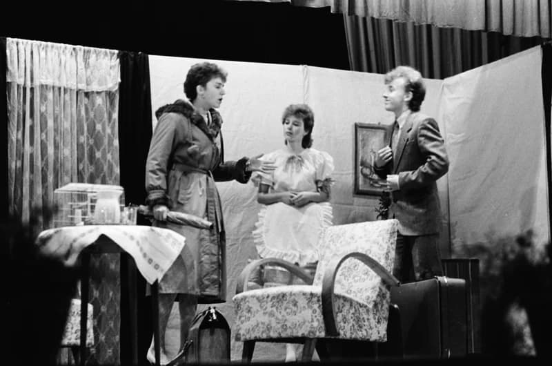 Négyesfogat. Kupuszinai műkedvelők