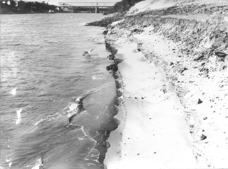 A Tisza Zentánál a bánáti oldalon