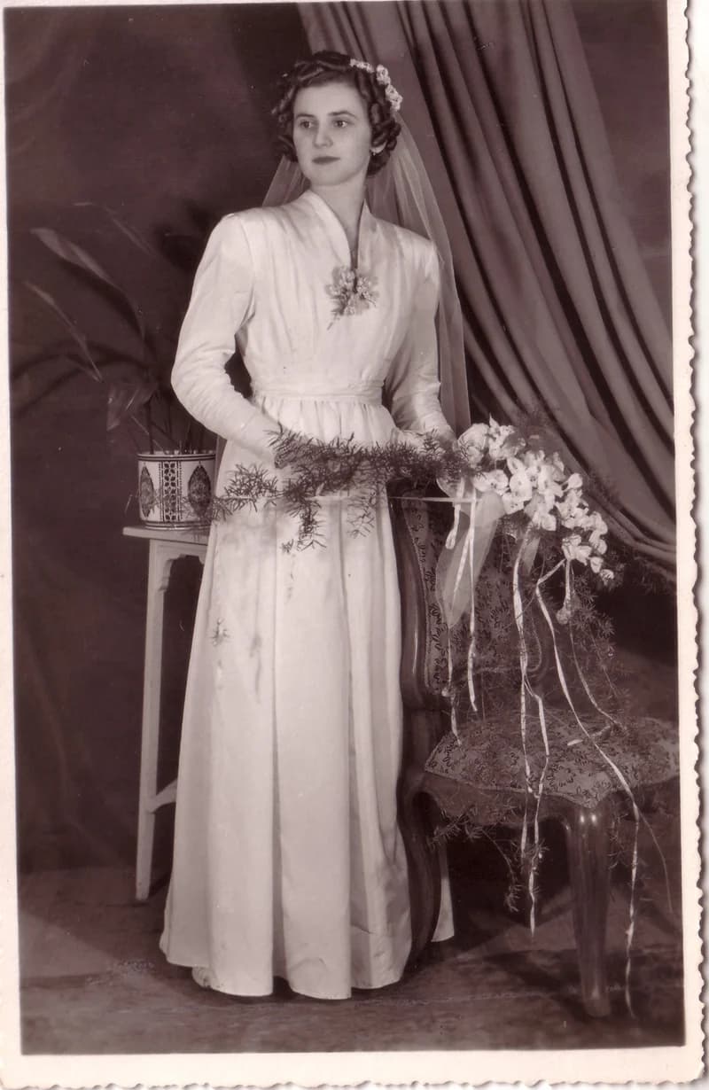 Sáfrány Erzsébet menyasszony