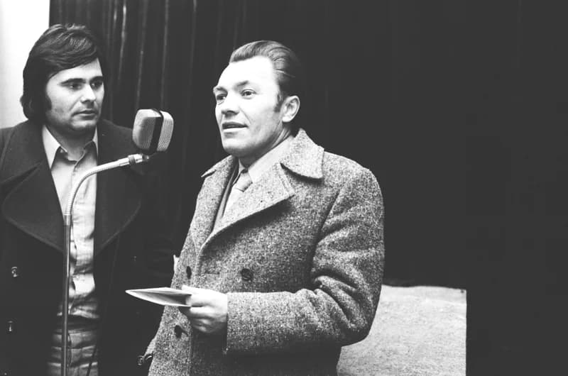 Román műkedvelő színjátszók  szemléje