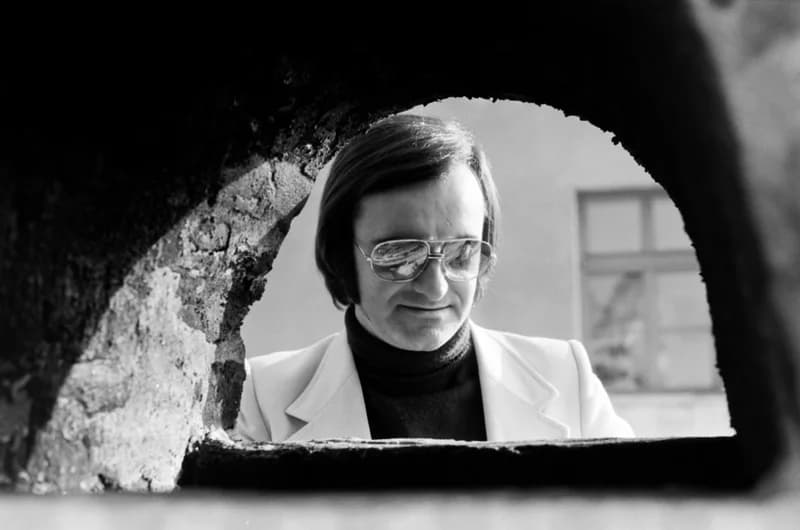 Stevan Zarić - dalszerző és szólóénekes