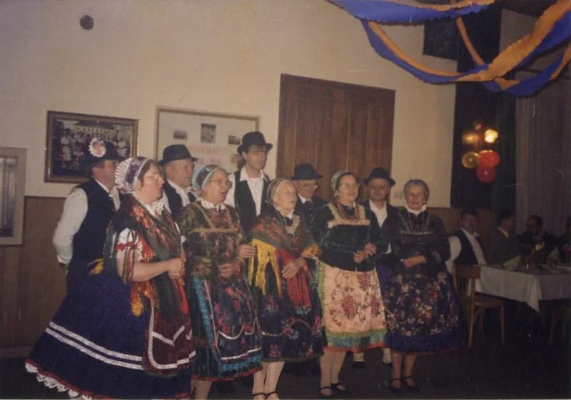 A doroszlói Móricz Zsigmond Magyar Művelődési Egyesület vegyeskara