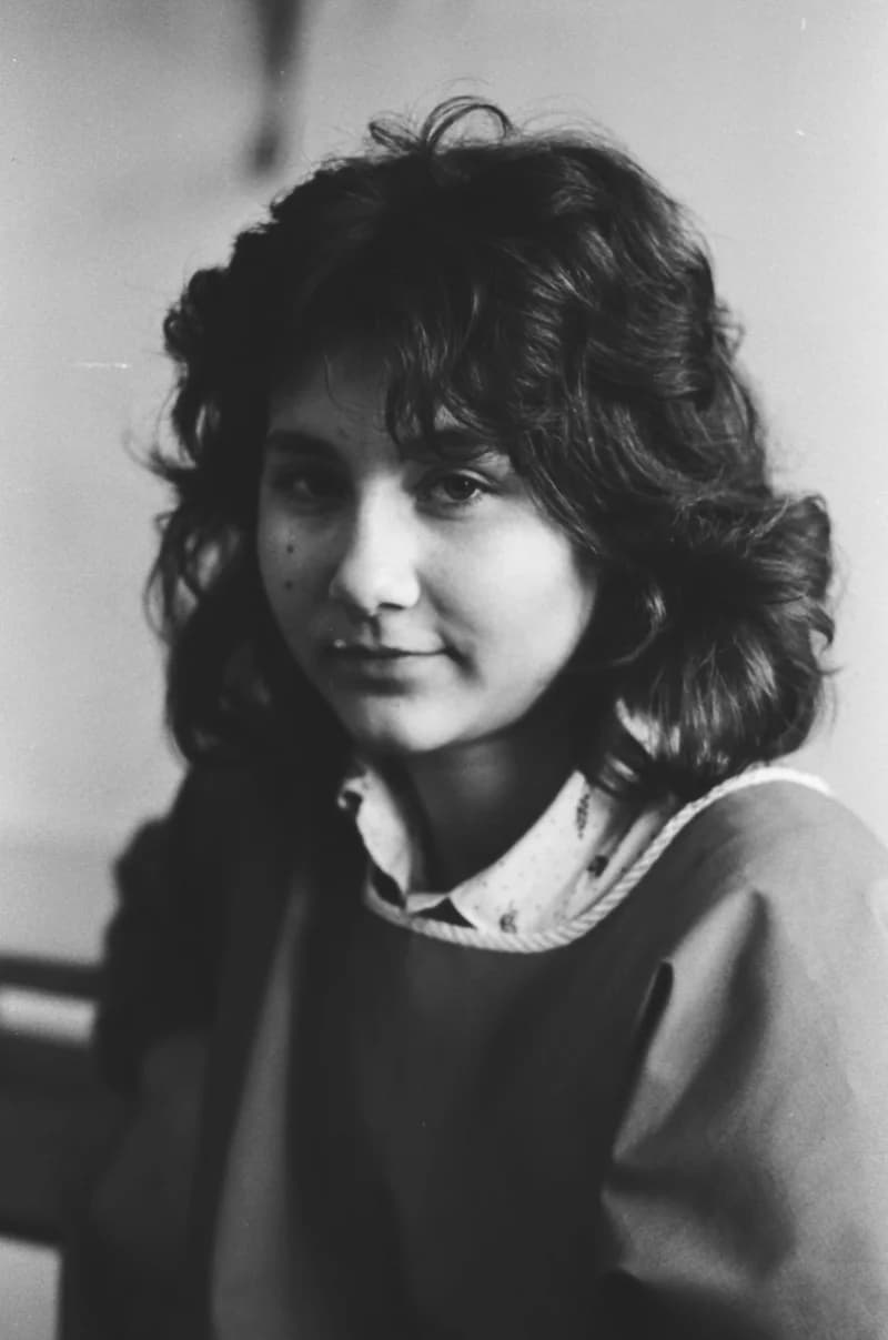 I. L. Ribal iskola kis színjátszói és Krnács Erika