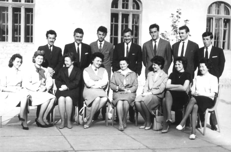 A zentai Ljubica Popović Közgazdasági Középiskola tanári kara