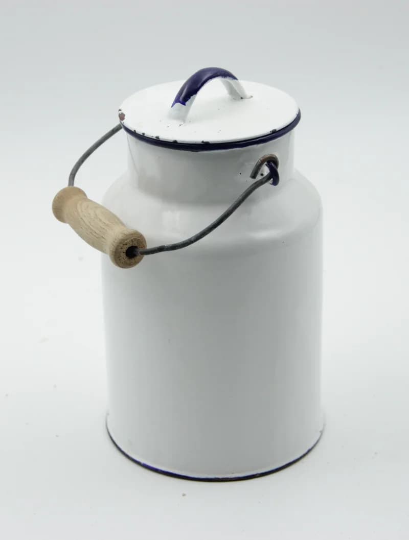 Tejeskandli és födője