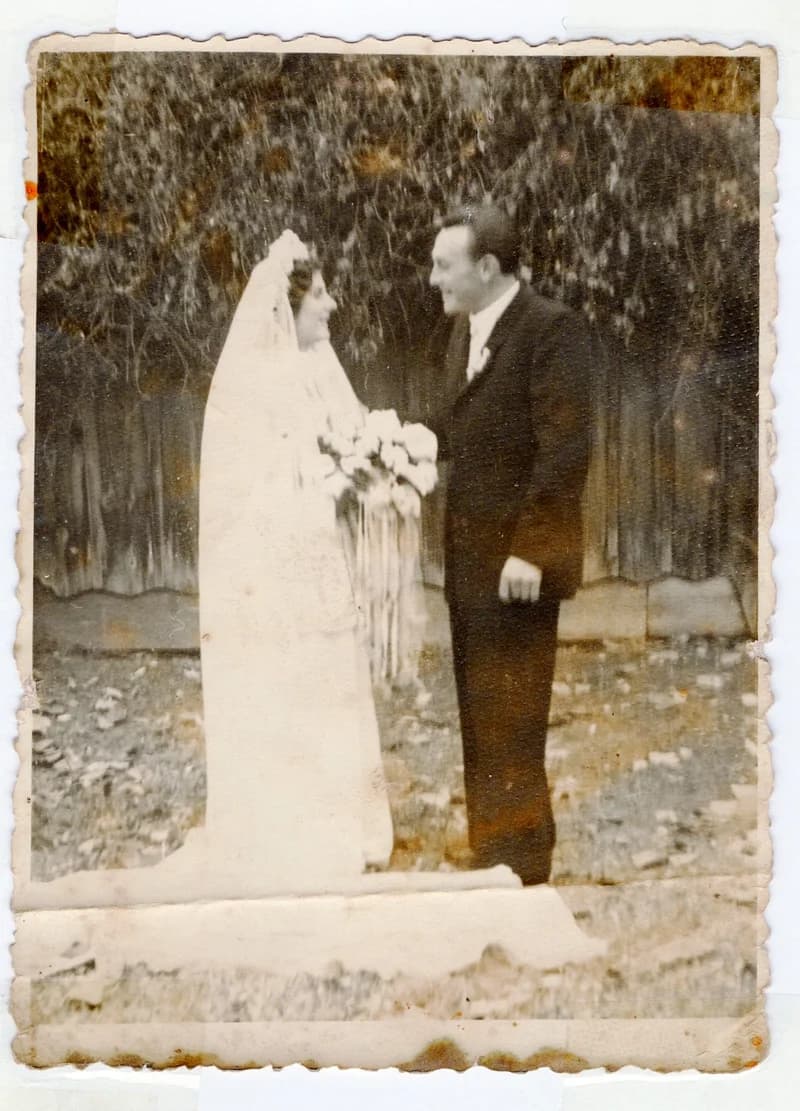 Molnár Rozika esküvői képe