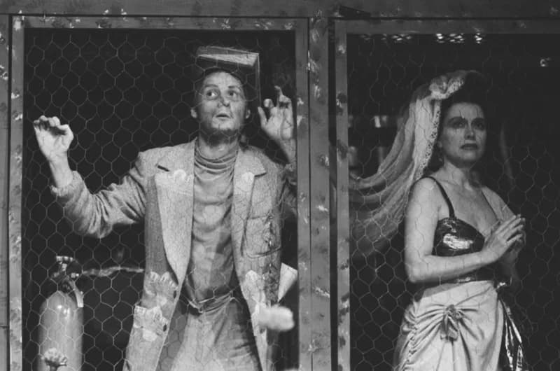 Tömöry Péter (r.), Tolnai Ottó: Paripacitrom 