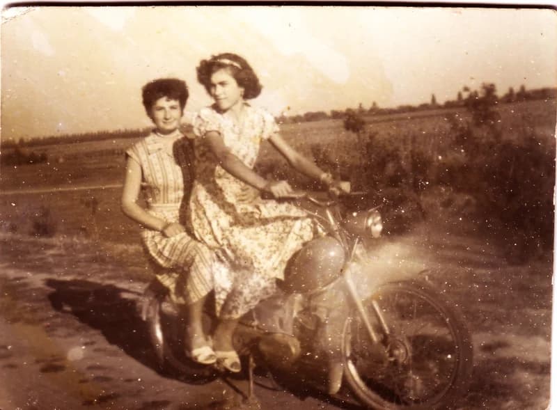 Sörös Jolán motorral