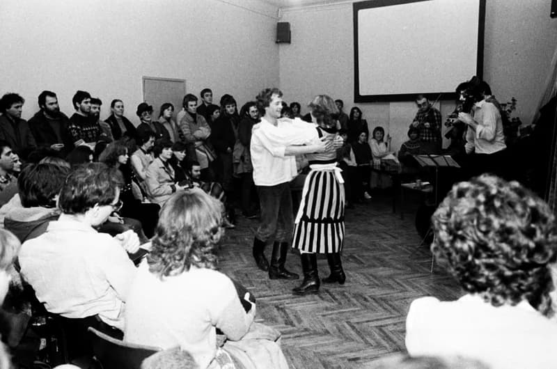 Hívogató együttes