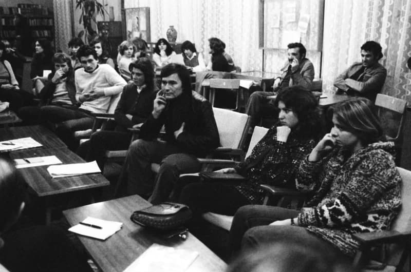 A Képes Ifjúság Topolyán a könyvtárban