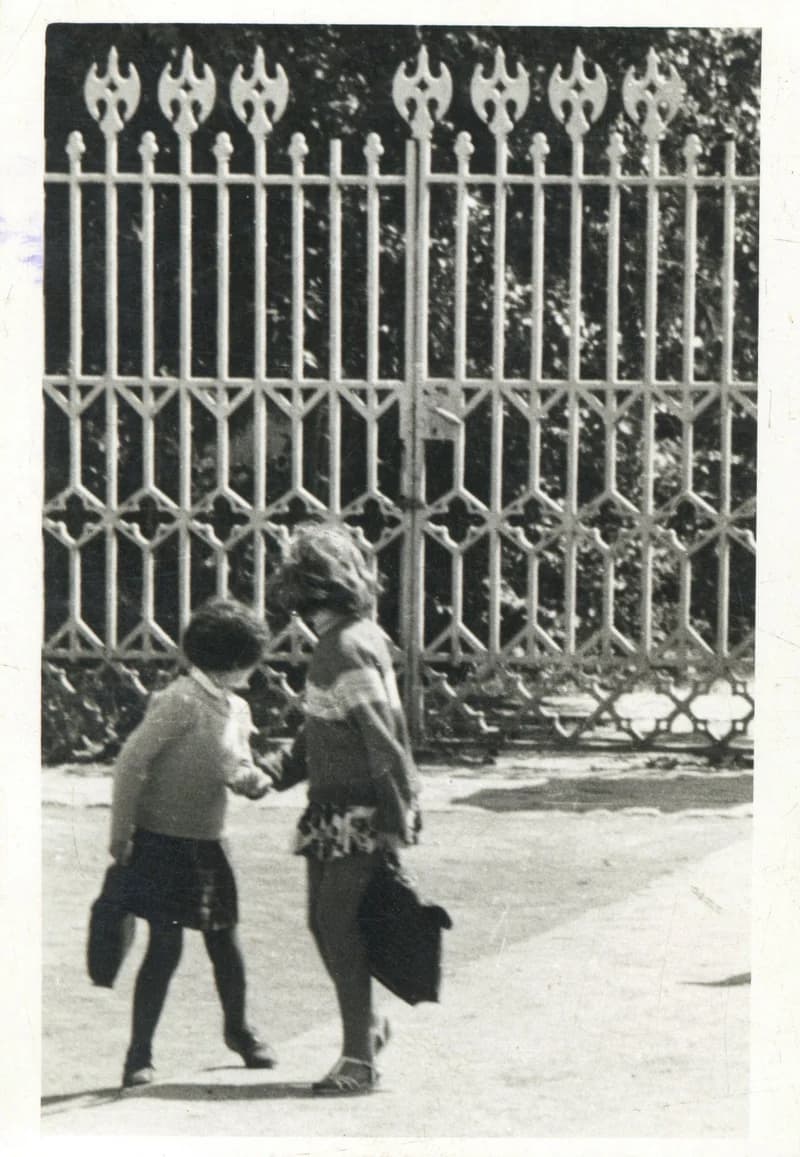 Szécsen-kastély vaskapuja