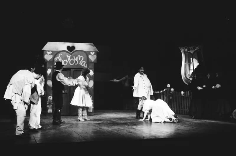 Tóth E.: A falu rossza, avagy a negyedik ablak /r.: Hernyák Gy./