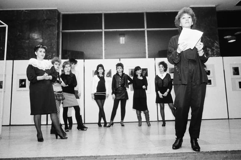 Šimić Gizella fotókiállítása a munkásegyetemen