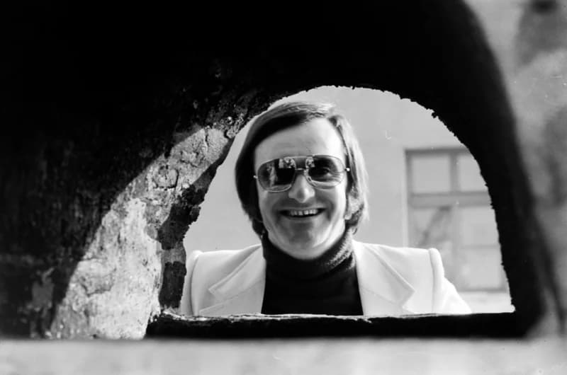 Stevan Zarić - dalszerző és szólóénekes