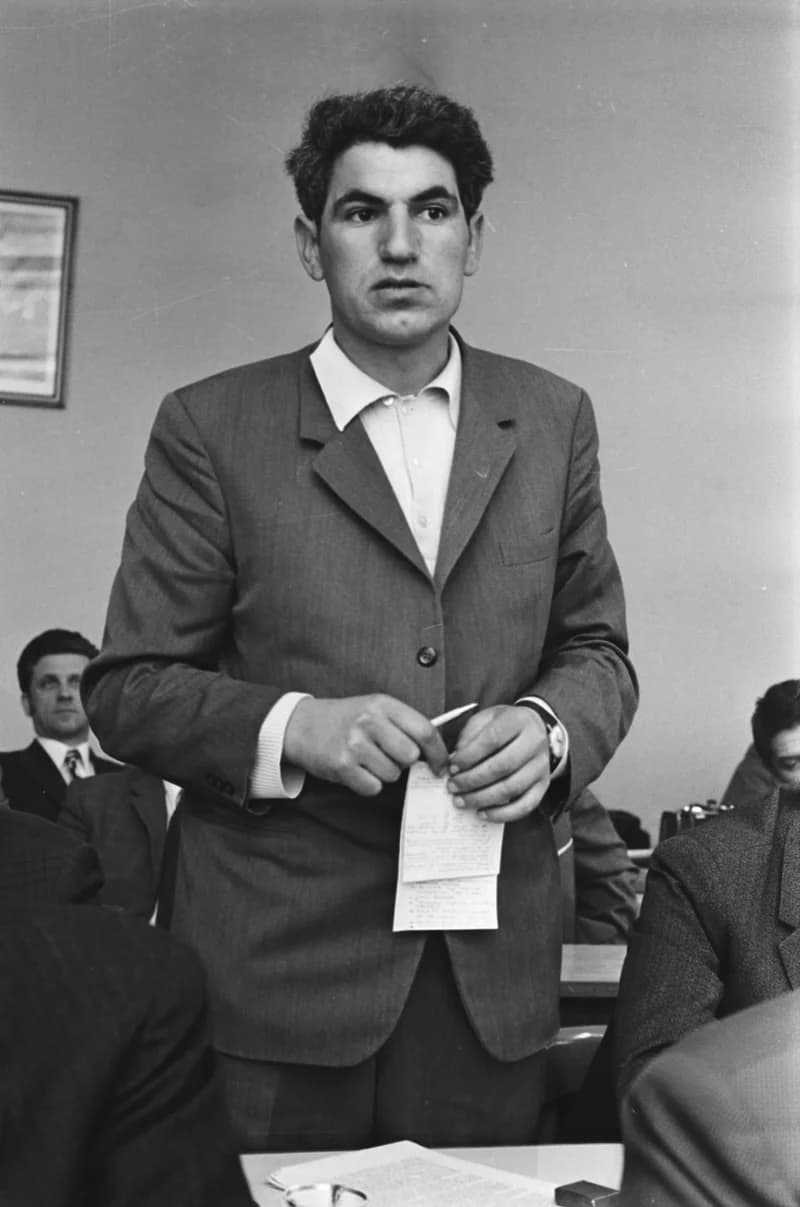 Pártértekezlet (Bonyodalmak Csubela Ferenc körül)