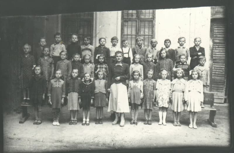 Alsósok osztályfotója