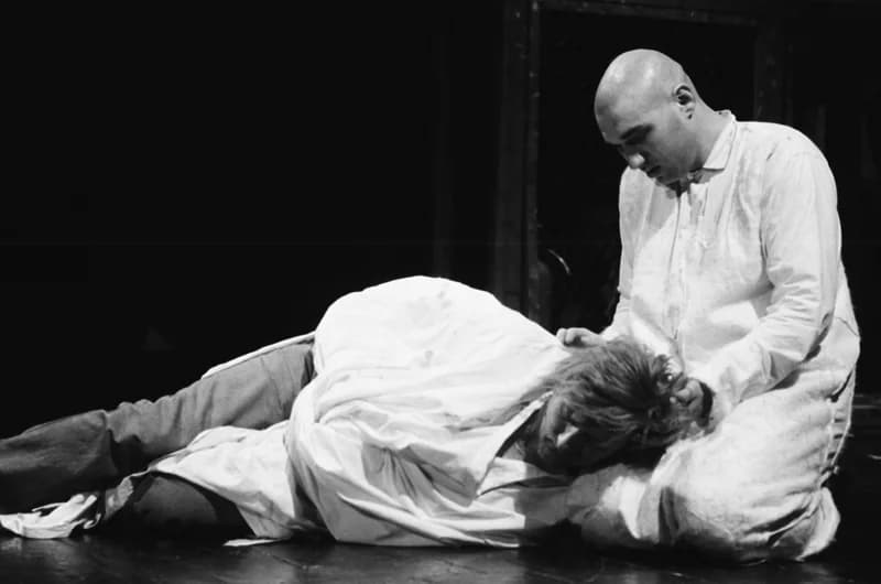 Tömöry Péter (r.), Tolnai Ottó: Paripacitrom 