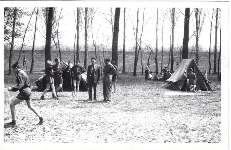 A felderítők tábora május 1-én