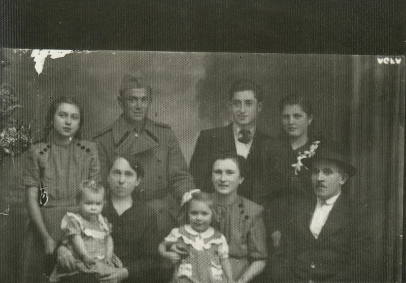 Varga Károly családja