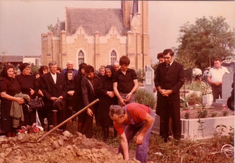 Lackó József  temetése 10.