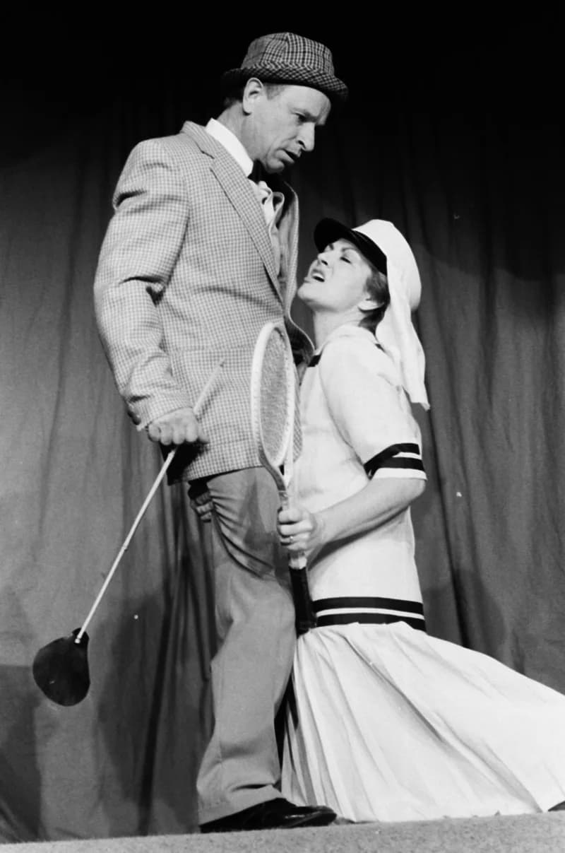 Rejtő: Kabaré (IV.)