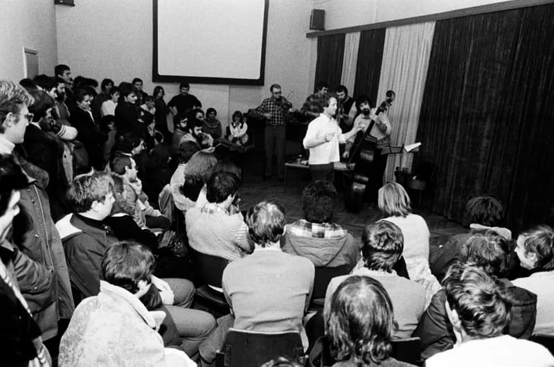 Hívogató együttes